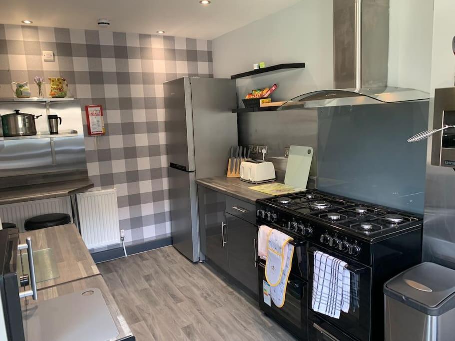 בלקפול Heather Glen. Six Bedroom Home Near The Sea. מראה חיצוני תמונה