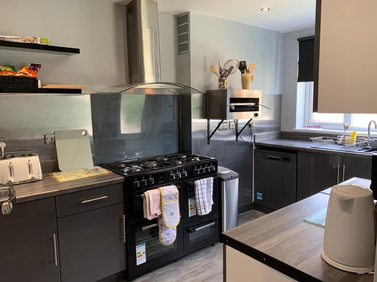 בלקפול Heather Glen. Six Bedroom Home Near The Sea. מראה חיצוני תמונה